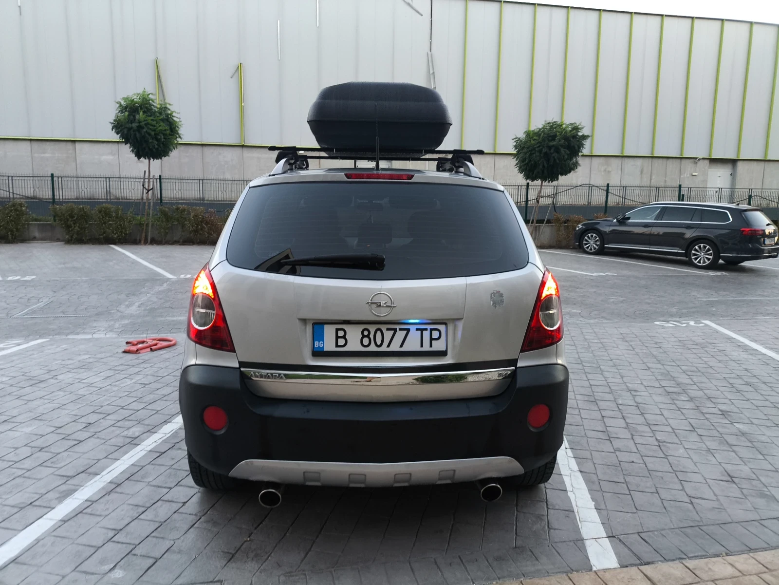 Opel Antara 2.4 LPG, снимка 2 - Автомобили и джипове - 55958549