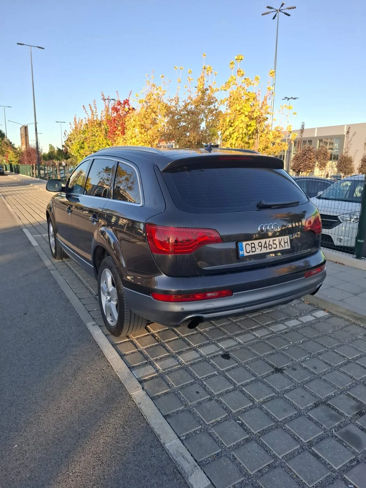 Audi Q7, снимка 2 - Автомобили и джипове - 56361621