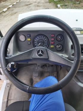 Mercedes-Benz 310 310D, снимка 15