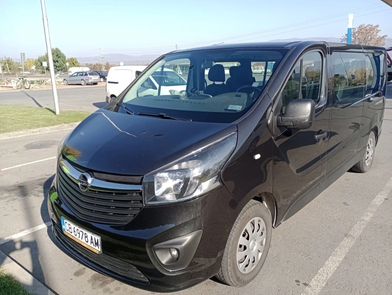 Opel Vivaro Tourer, снимка 2 - Бусове и автобуси - 47759202