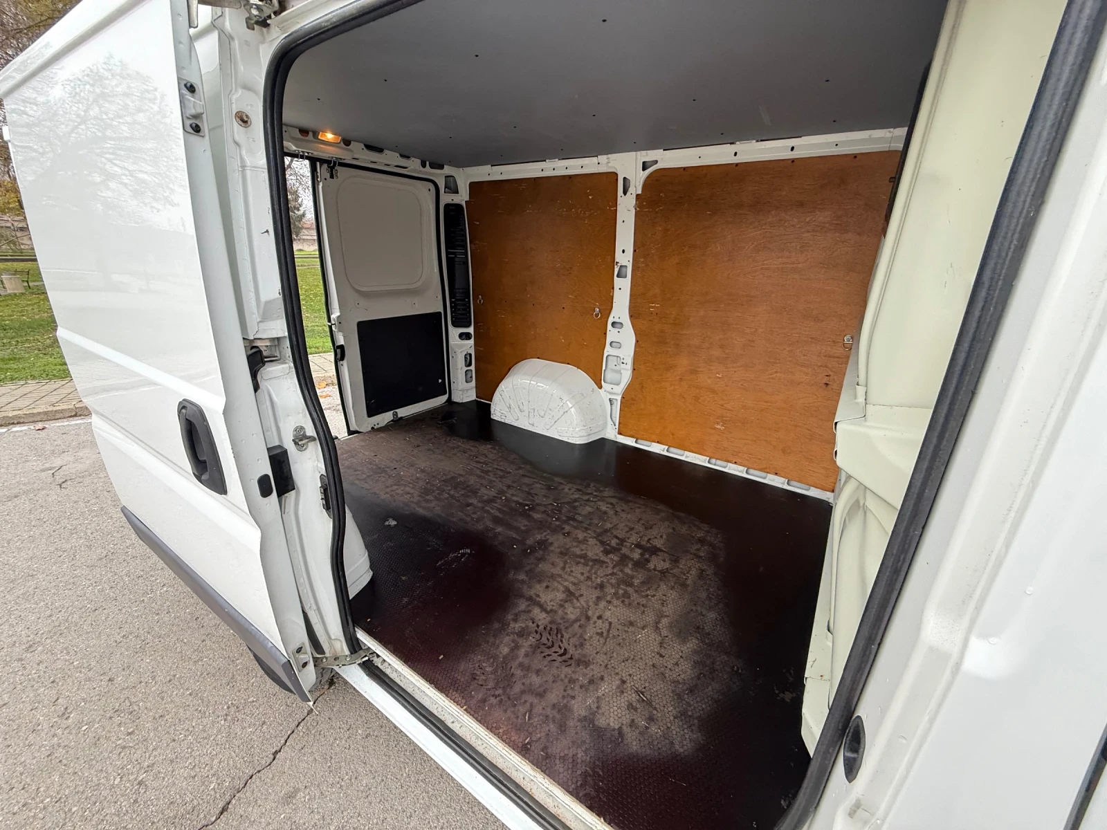 Peugeot Boxer 2.2HDI L1H1 - изображение 10