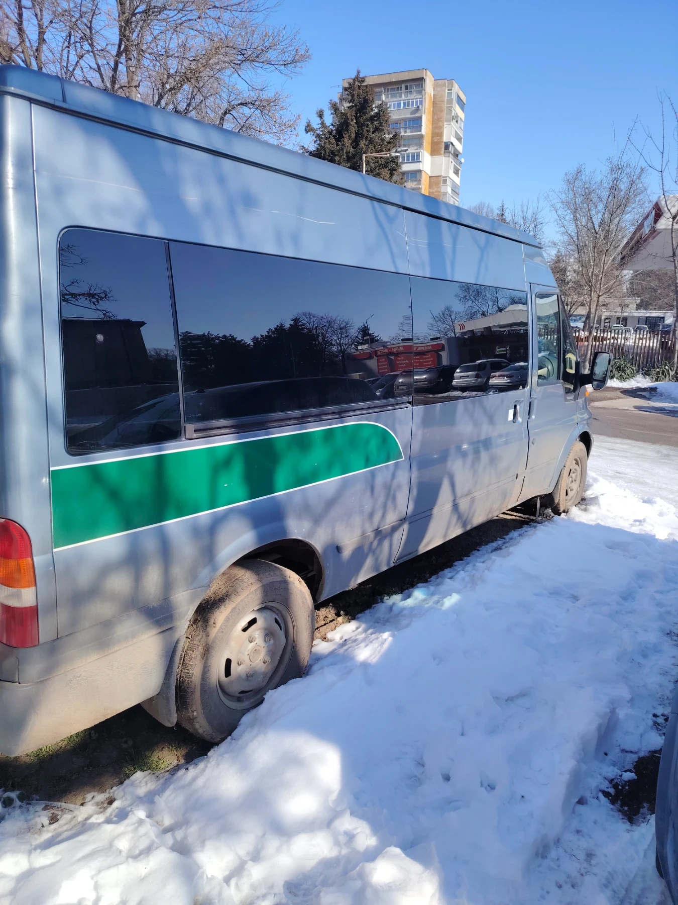 Ford Transit 2.4 - изображение 10