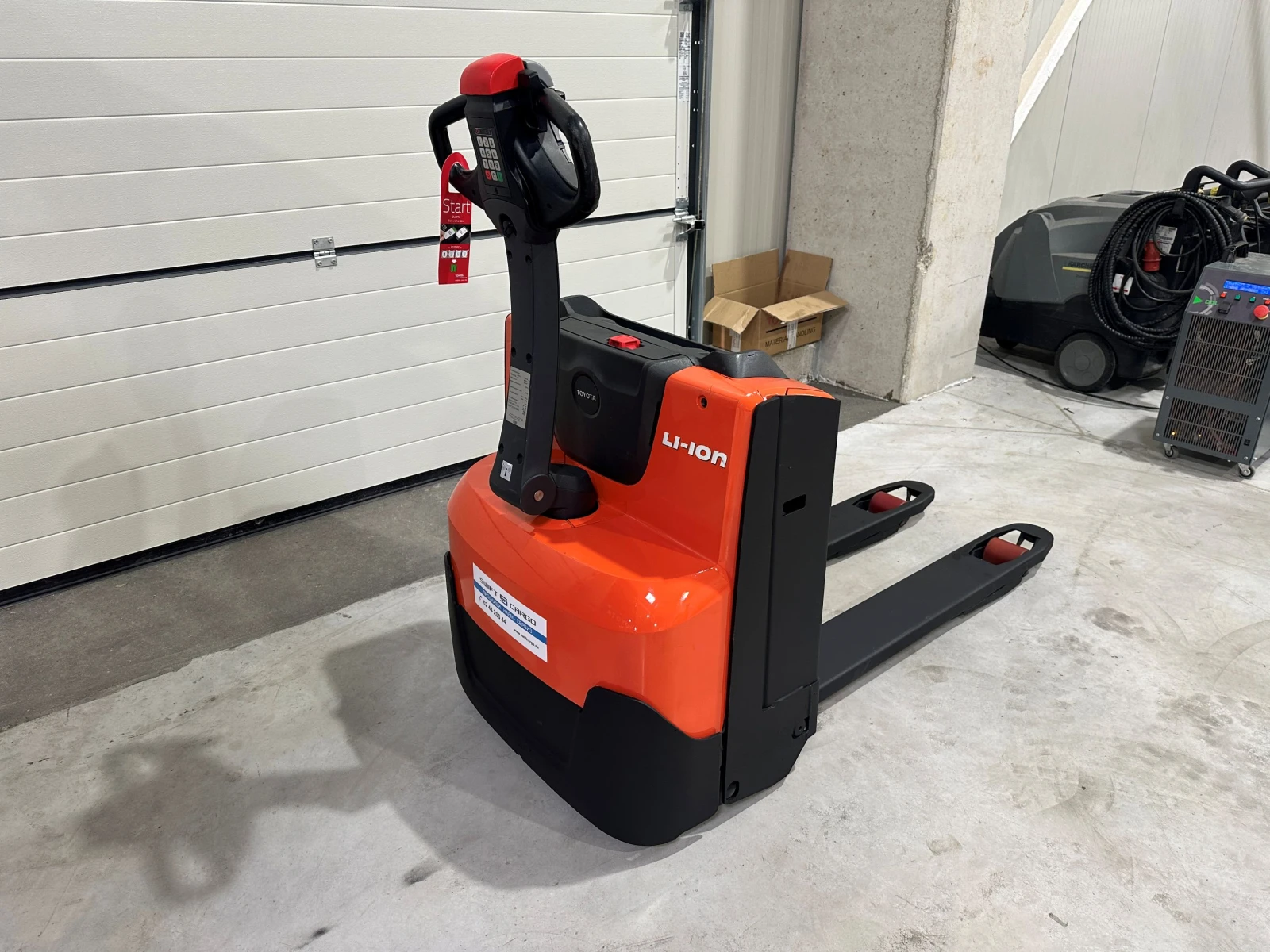 ���������� Toyota LWE140 Li-Ion | Mobile.bg � ����������� 2