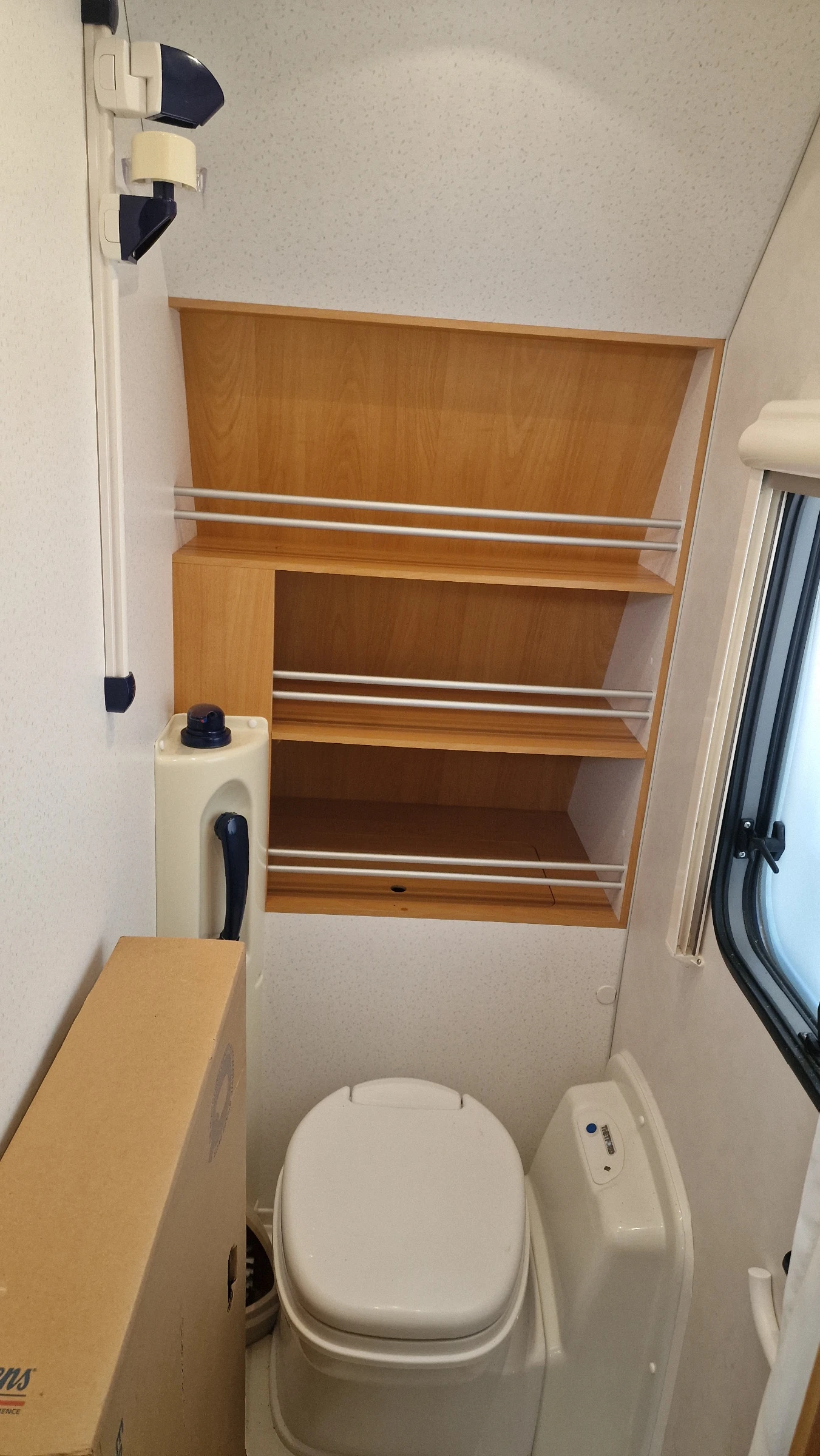  HYMER / ERIBA ERIBA | Mobile.bg   14