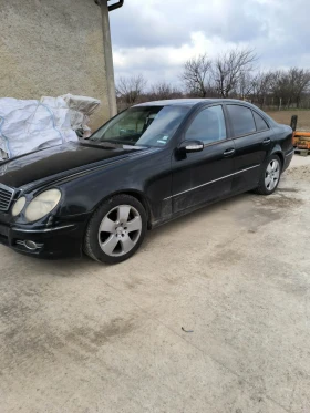 Mercedes-Benz E 240, снимка 3