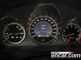 Mercedes-Benz C 200, снимка 12