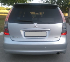 Обява за продажба на Mitsubishi Grandis 136к.с | 2.0d | неразличима от нова, без ръжда     ~6 500 лв. - изображение 2