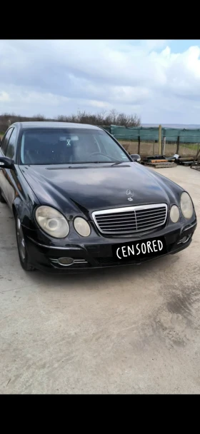 Mercedes-Benz E 240 