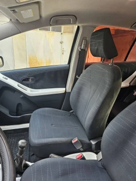 Toyota Yaris - 2500 € / 4889.57 лв. - 29995855 8