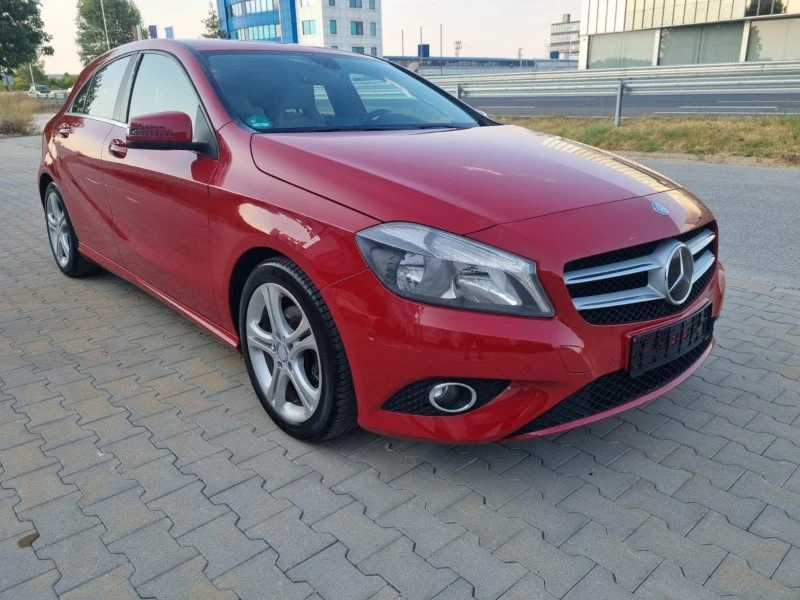 Mercedes-Benz A 180 i Distronic, снимка 2 - Автомобили и джипове - 46646131