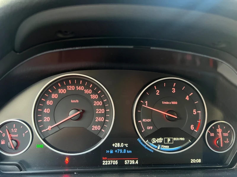 BMW 320 D, снимка 11 - Автомобили и джипове - 47135702