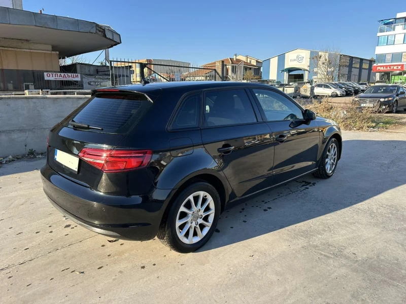 Audi A3 1.6TDI Navi Bi-Xenon, снимка 7 - Автомобили и джипове - 48350576