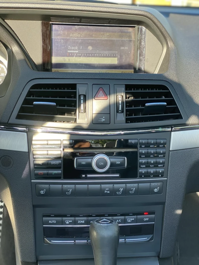 Mercedes-Benz E 350 AMG, снимка 7 - Автомобили и джипове - 52472409