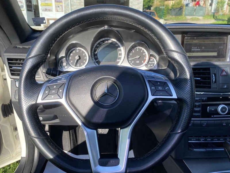 Mercedes-Benz E 350 AMG, снимка 13 - Автомобили и джипове - 52472409