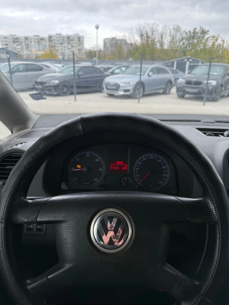 VW Caddy 2.0 SDI, снимка 16 - Автомобили и джипове - 52514228