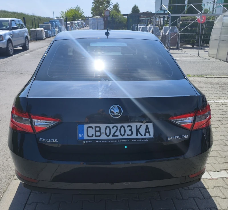 Skoda Superb 2.0 дизел 190 к.с. N1, снимка 6 - Автомобили и джипове - 51573722
