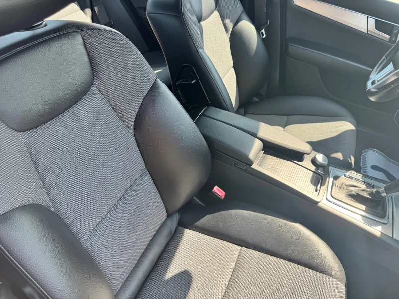 Mercedes-Benz C 250 Avantgarde Benzin , снимка 13 - Автомобили и джипове - 51534733