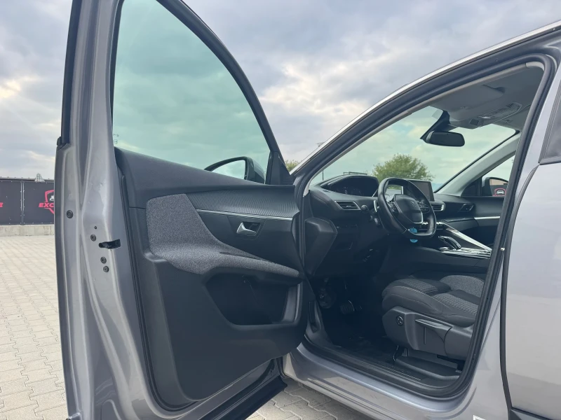Peugeot 3008 1.6HDI EURO-6 AVTOMAT, снимка 9 - Автомобили и джипове - 52041202