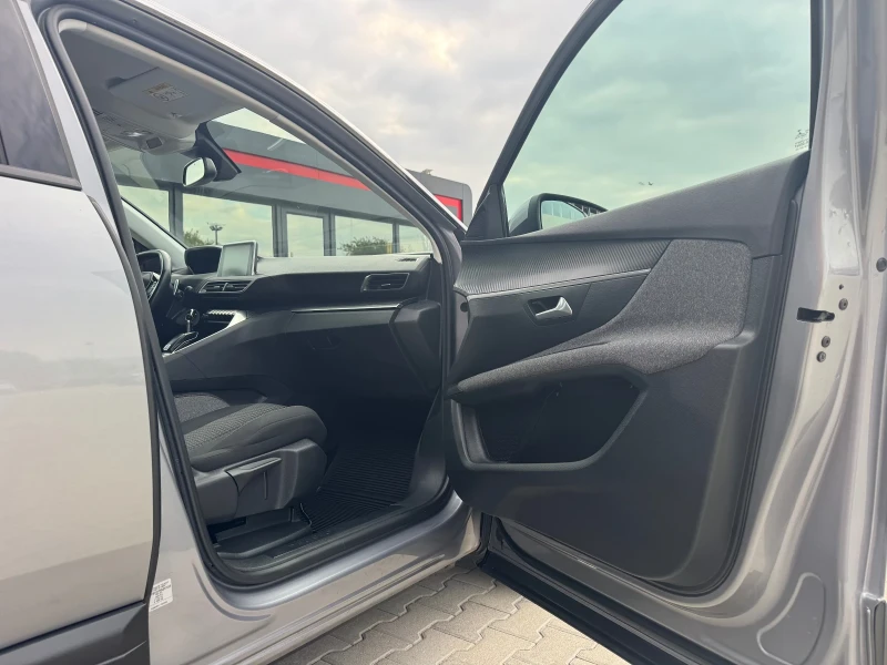 Peugeot 3008 1.6HDI EURO-6 AVTOMAT, снимка 13 - Автомобили и джипове - 52041202