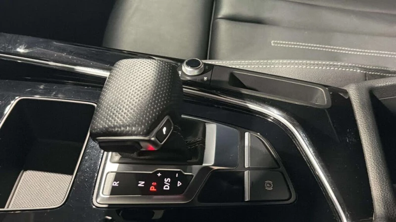 Audi A5 Sportback* Progressiv* АвтоКредит* (ЦЕНА ДО БГ), снимка 10 - Автомобили и джипове - 53114580