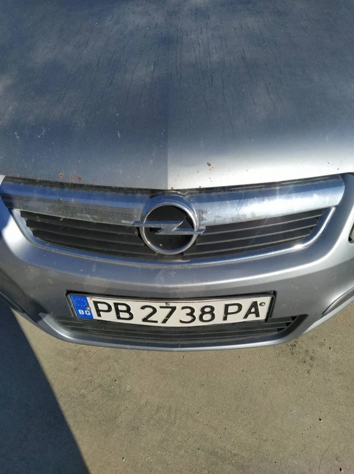 Opel Zafira, снимка 3 - Автомобили и джипове - 47809389