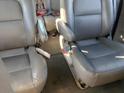 Kia Carnival, снимка 3 - Автомобили и джипове - 52725074