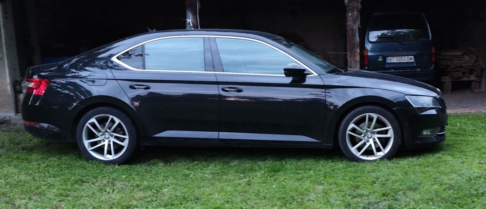 Skoda Superb 2.0 дизел 190 к.с. N1, снимка 1