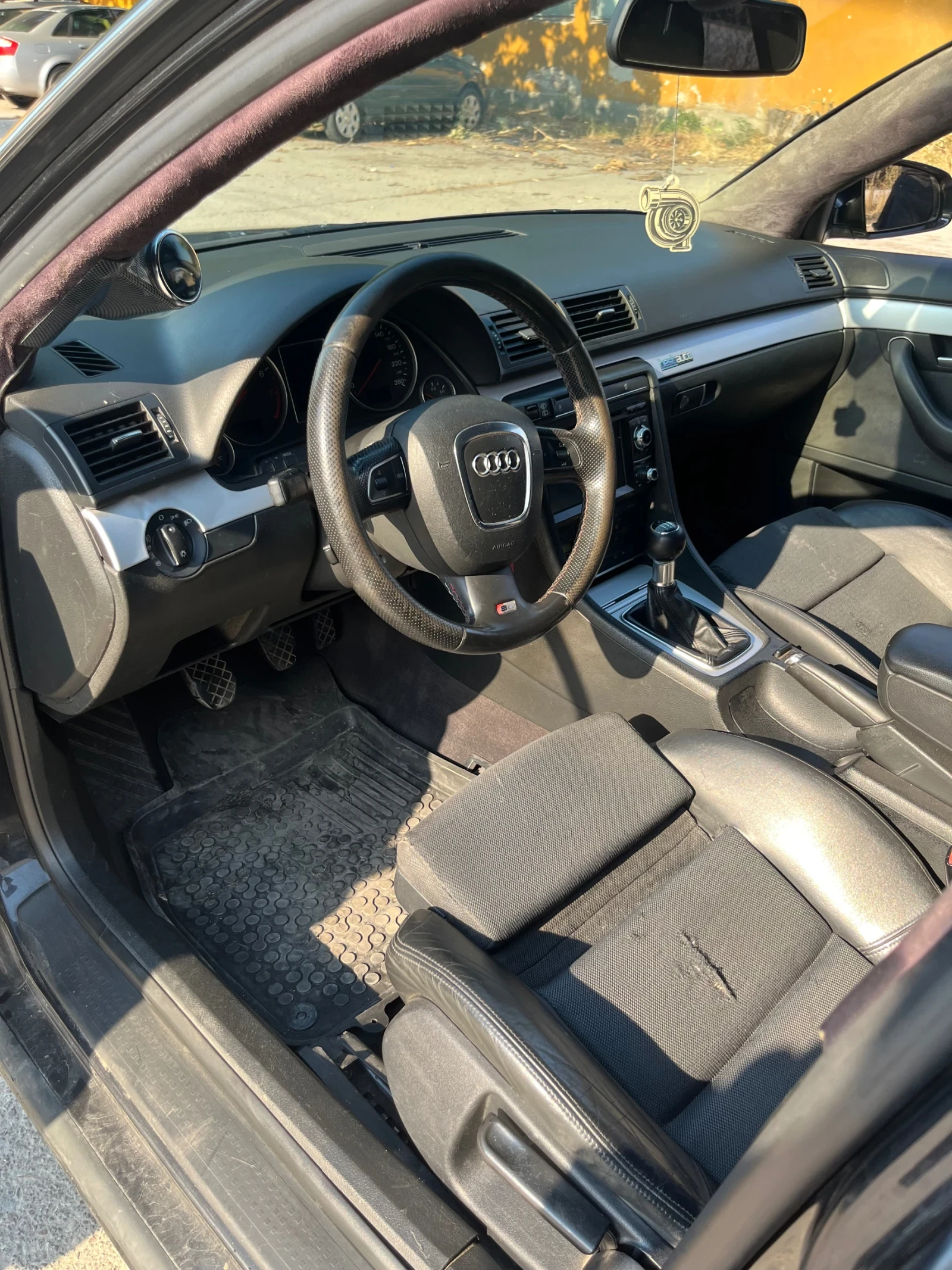 Audi A4  - изображение 6