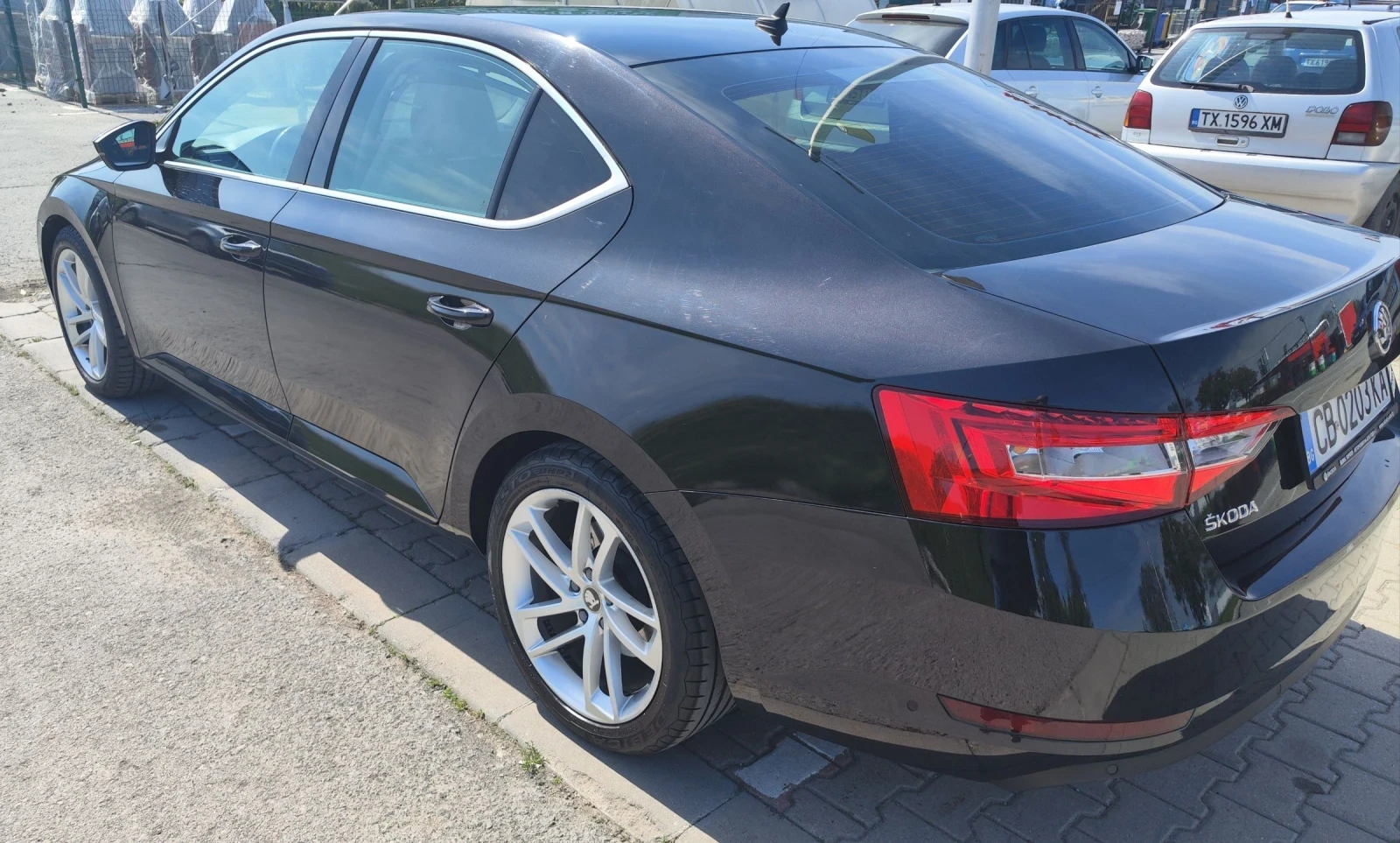 Skoda Superb 2.0 дизел 190 к.с. N1 - изображение 5
