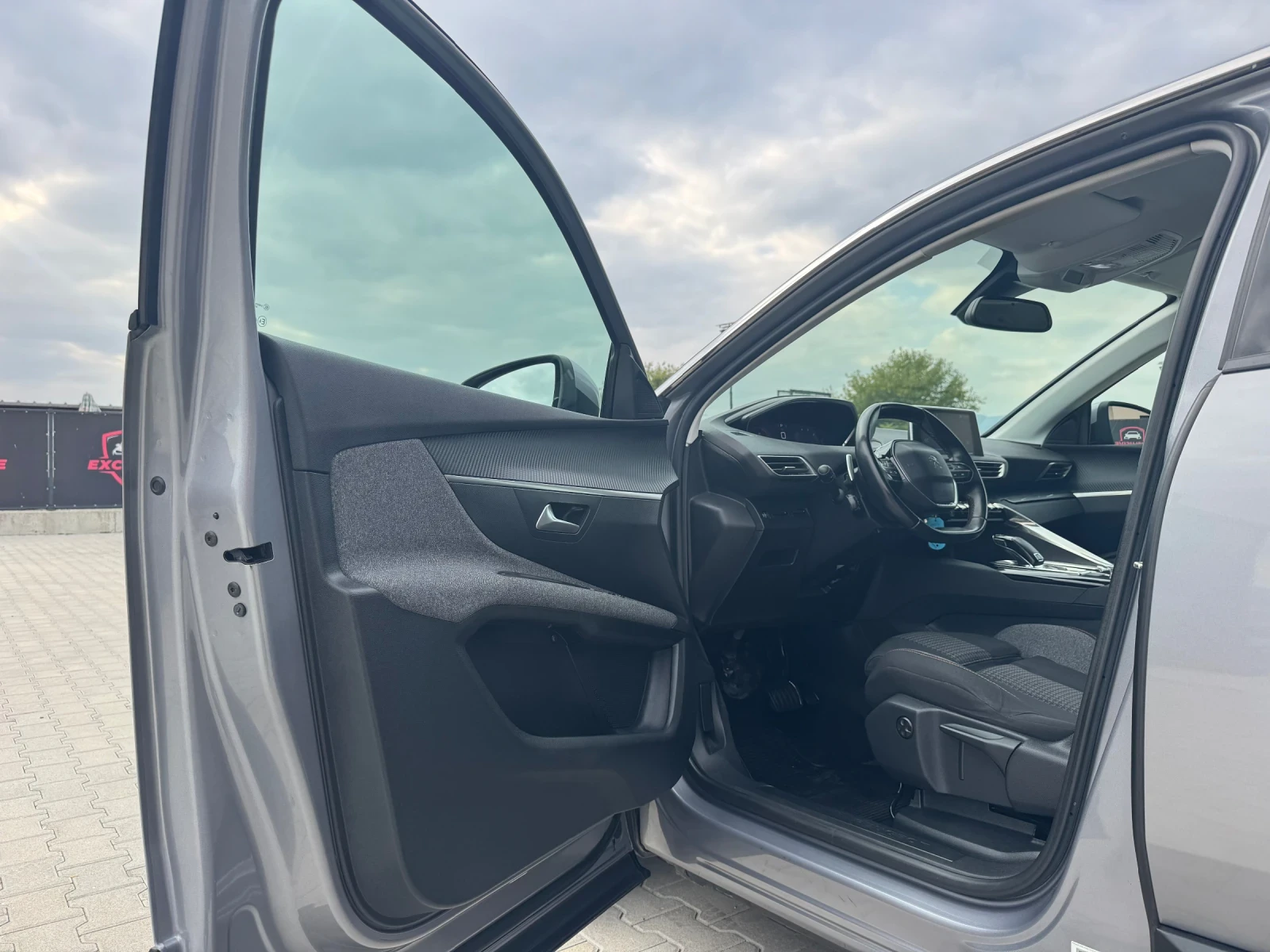 Peugeot 3008 1.6HDI EURO-6 AVTOMAT - изображение 9