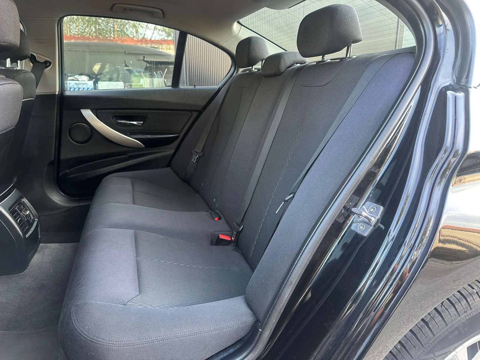 BMW 320 d 139000km ... | Mobile.bg   16