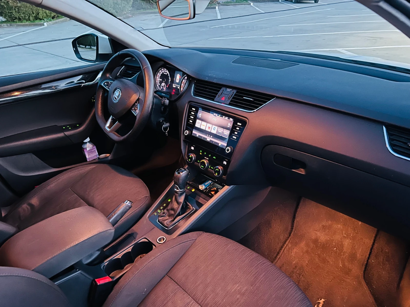 Skoda Octavia 2.0 150 автомат лед - изображение 8