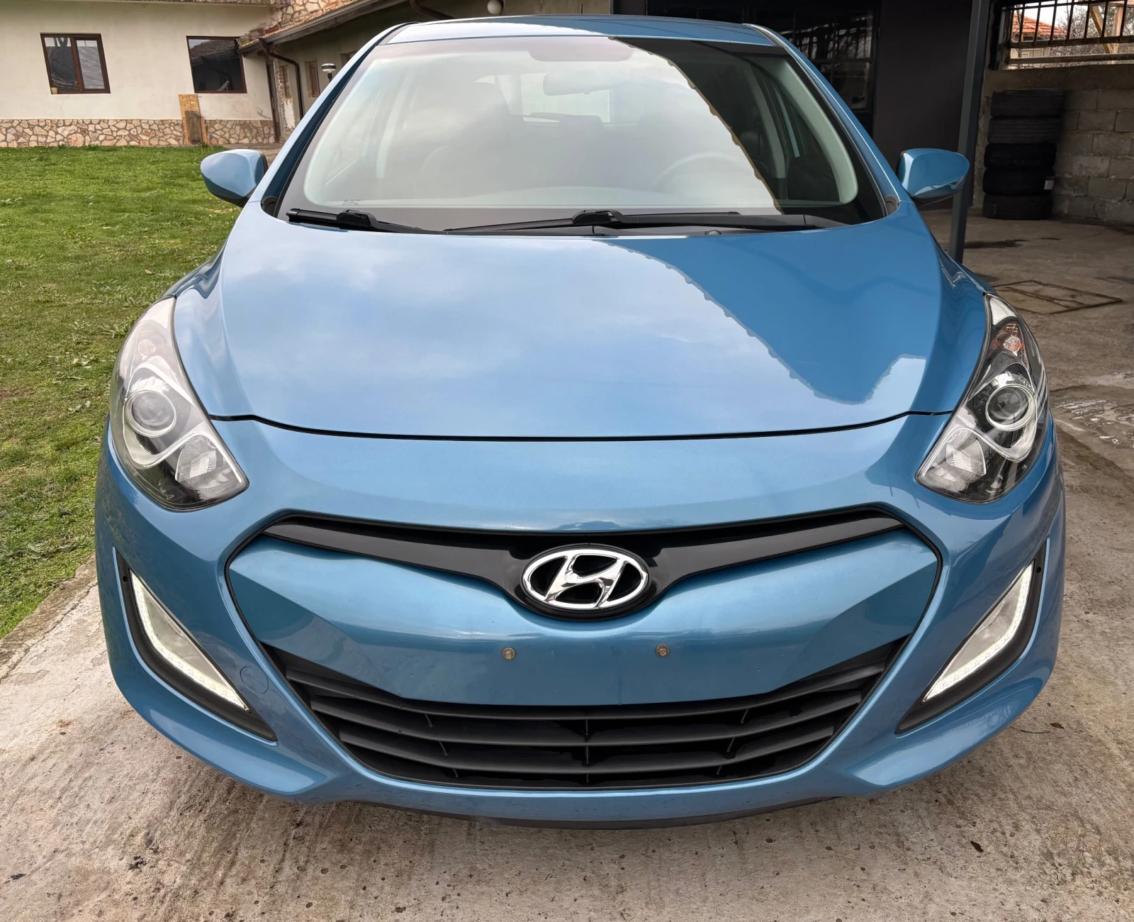 Hyundai I30 1.6i SWISS - изображение 5