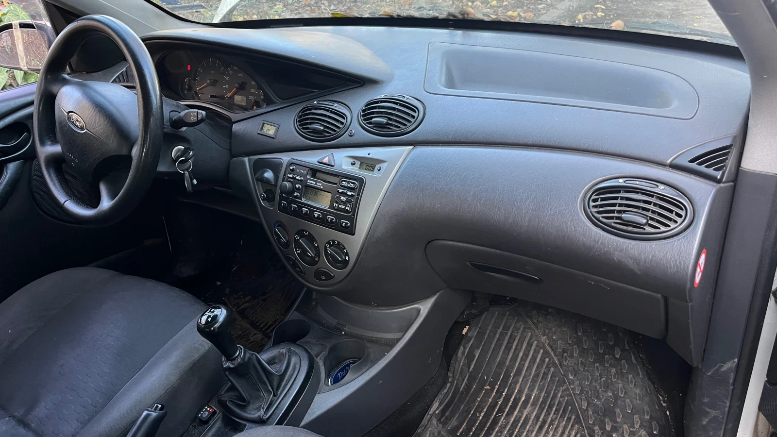 Ford Focus 1.4, 75 к.с - изображение 5