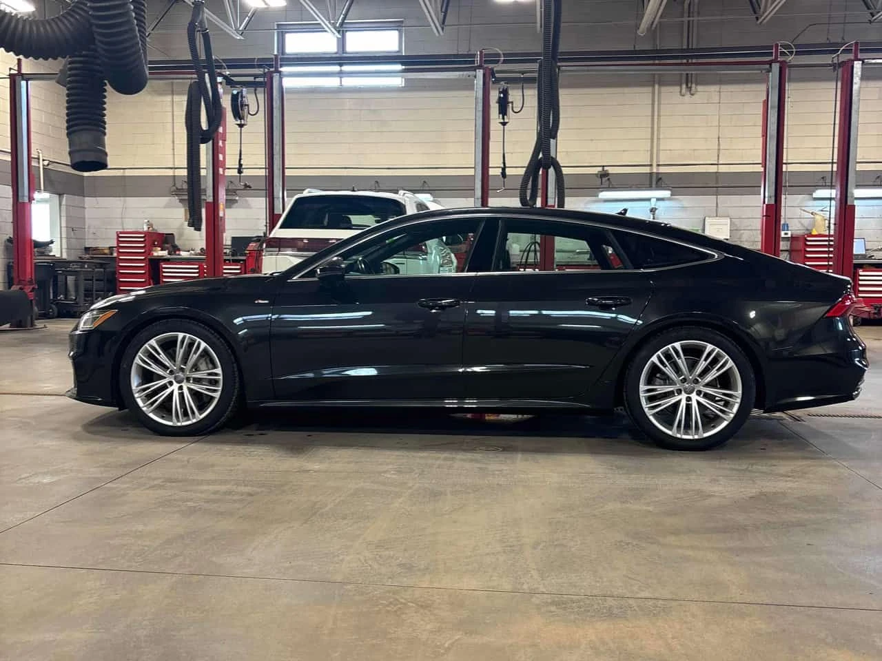 Audi A7 * Progressiv * CARFAX * ���� �� �� | Mobile.bg � ����������� 2