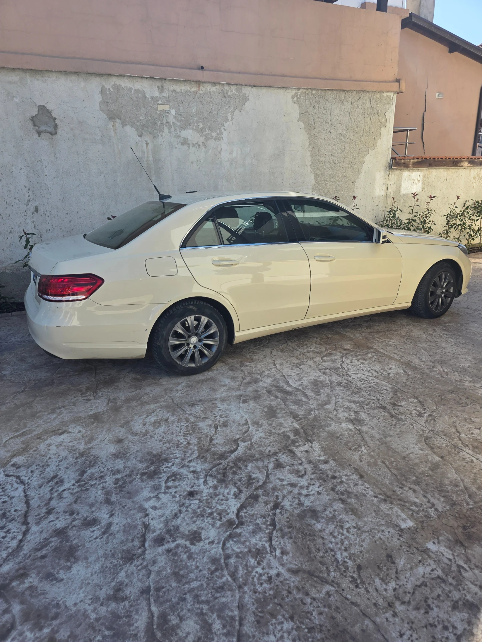 Mercedes-Benz 220 ������ | Mobile.bg � ����������� 4