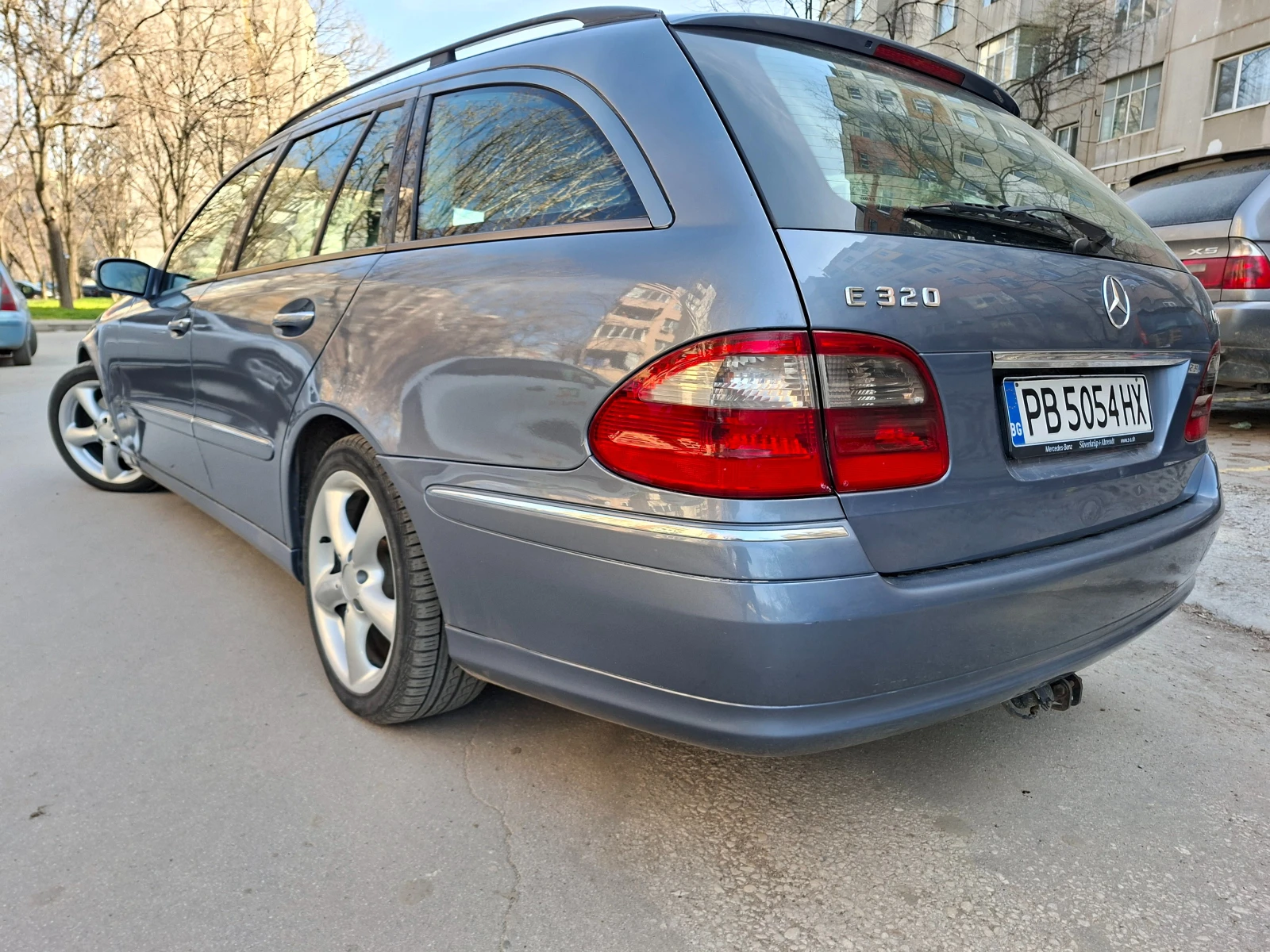 Mercedes-Benz E 320 CDI автоматик, снимка 9 - Автомобили и джипове - 53881505