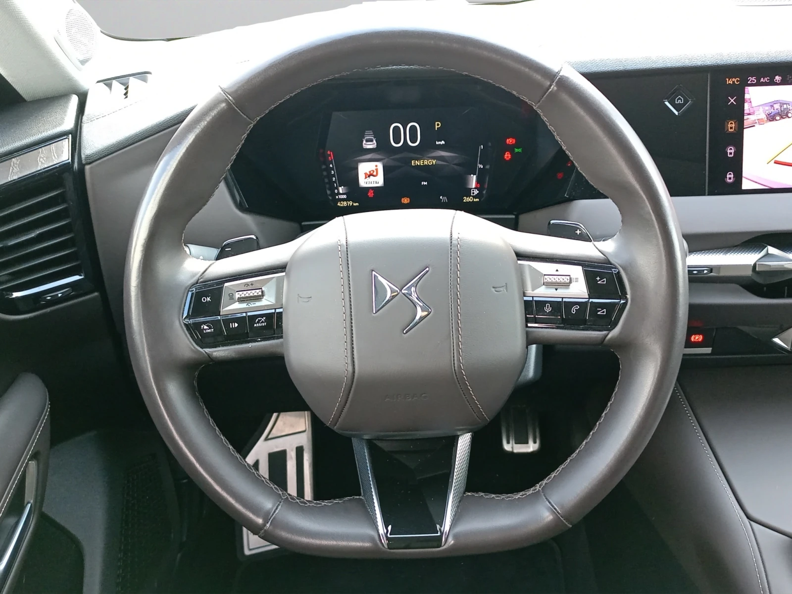 DS DS 4 OPERA BlueHDi 130 EAT8 E6.4, снимка 11 - Автомобили и джипове - 53899244