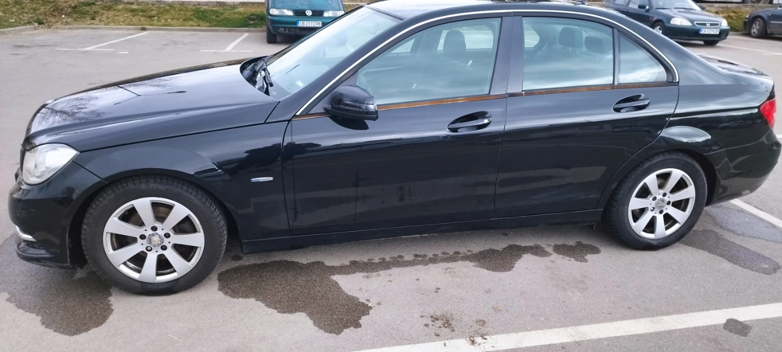 Mercedes-Benz C 200, снимка 3 - Автомобили и джипове - 53945261