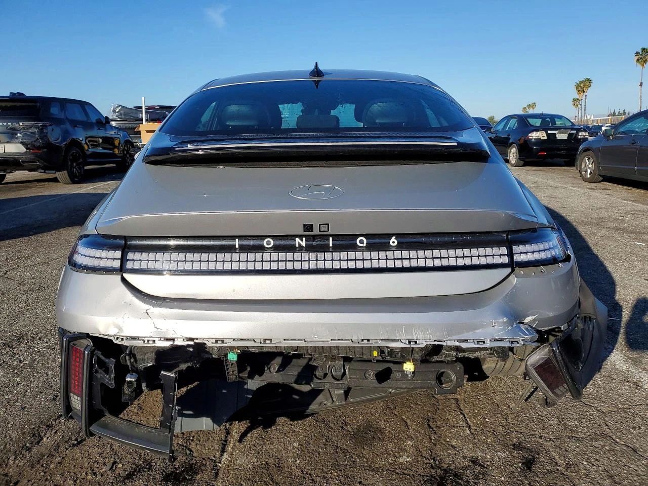 Hyundai Ioniq 6 Se, снимка 6 - Автомобили и джипове - 54273349