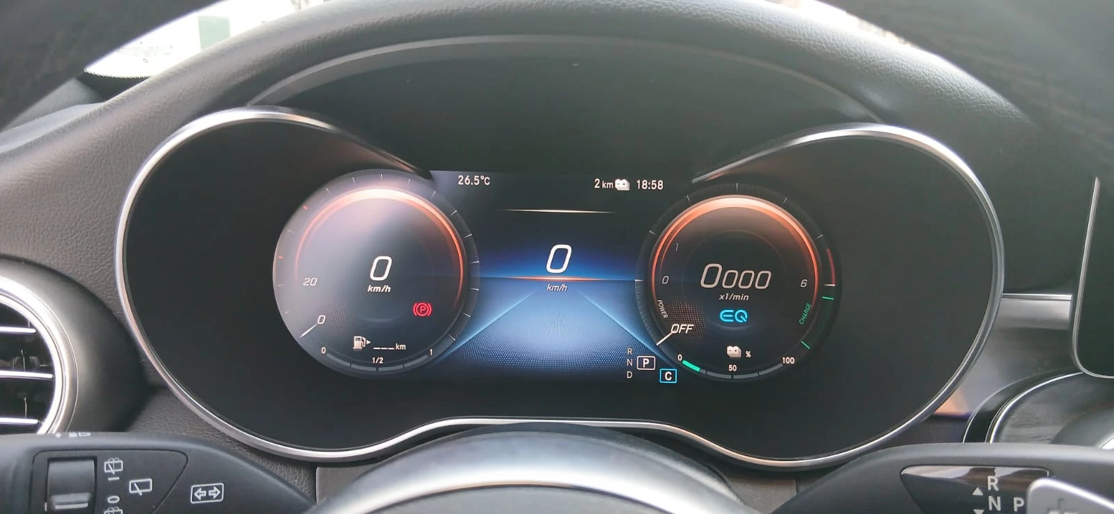 Mercedes-Benz C 300 DE AMG/NIGHT/HUD/BURM, снимка 11 - Автомобили и джипове - 54311657