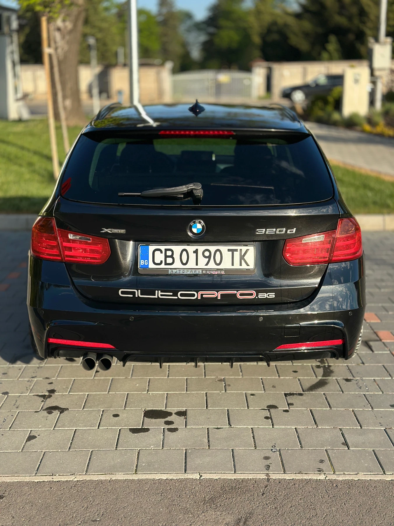 BMW 320 BMW 320d xDrive, снимка 6 - Автомобили и джипове - 54425579