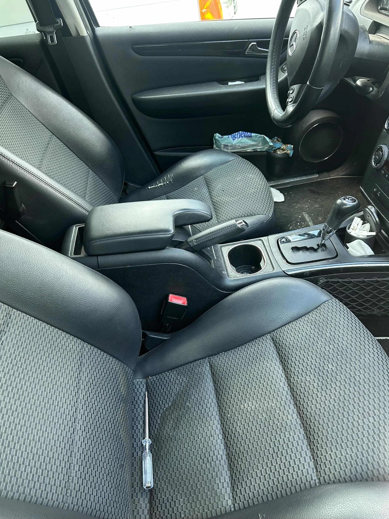 Mercedes-Benz A 200, снимка 6 - Автомобили и джипове - 54635392