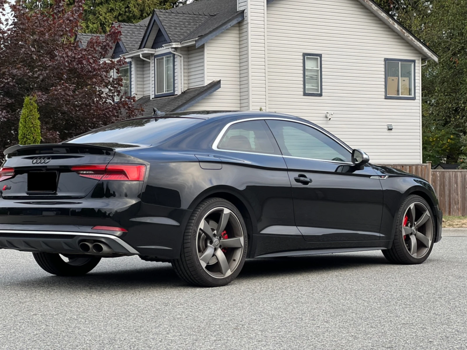 Audi S5 PROGRESSIV * Keyless Go * CARFAX * АВТО КРЕДИТ * , снимка 4 - Автомобили и джипове - 54756123