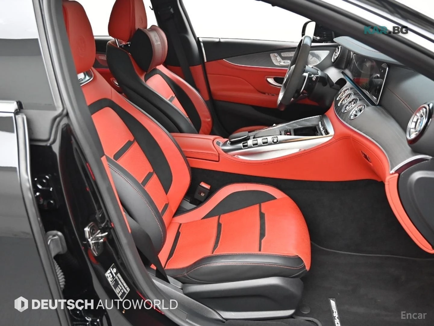 Mercedes-Benz AMG GT S 4MATIC* КОЖА* ПОДГРЕВ* ОБДУХВ* BURMASTER* PANO* 36, снимка 10 - Автомобили и джипове - 54867179