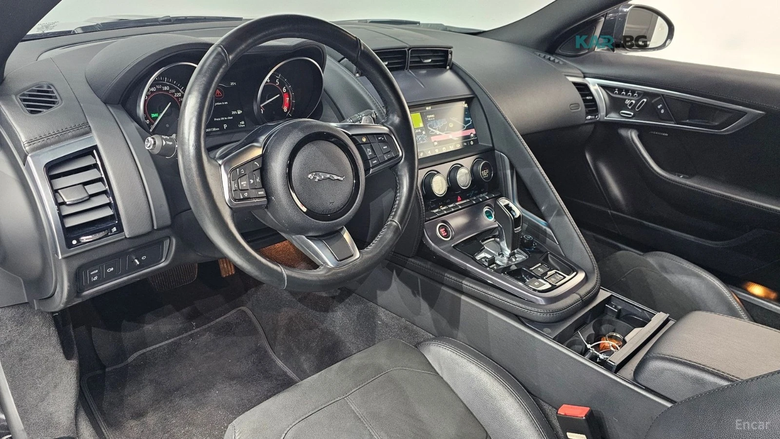 Jaguar F-Type P300 Coupe* КОЖА* НАВИ* ПАНО, снимка 5 - Автомобили и джипове - 55248734