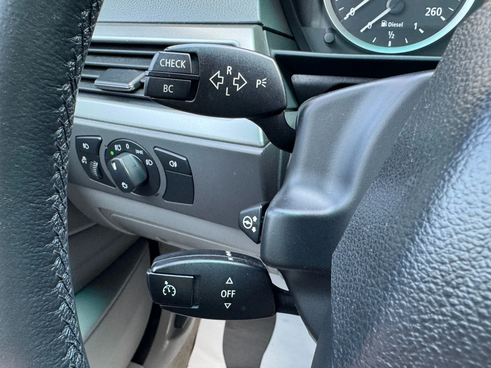 BMW 530 3.0d 231 к.с., снимка 13 - Автомобили и джипове - 55347451