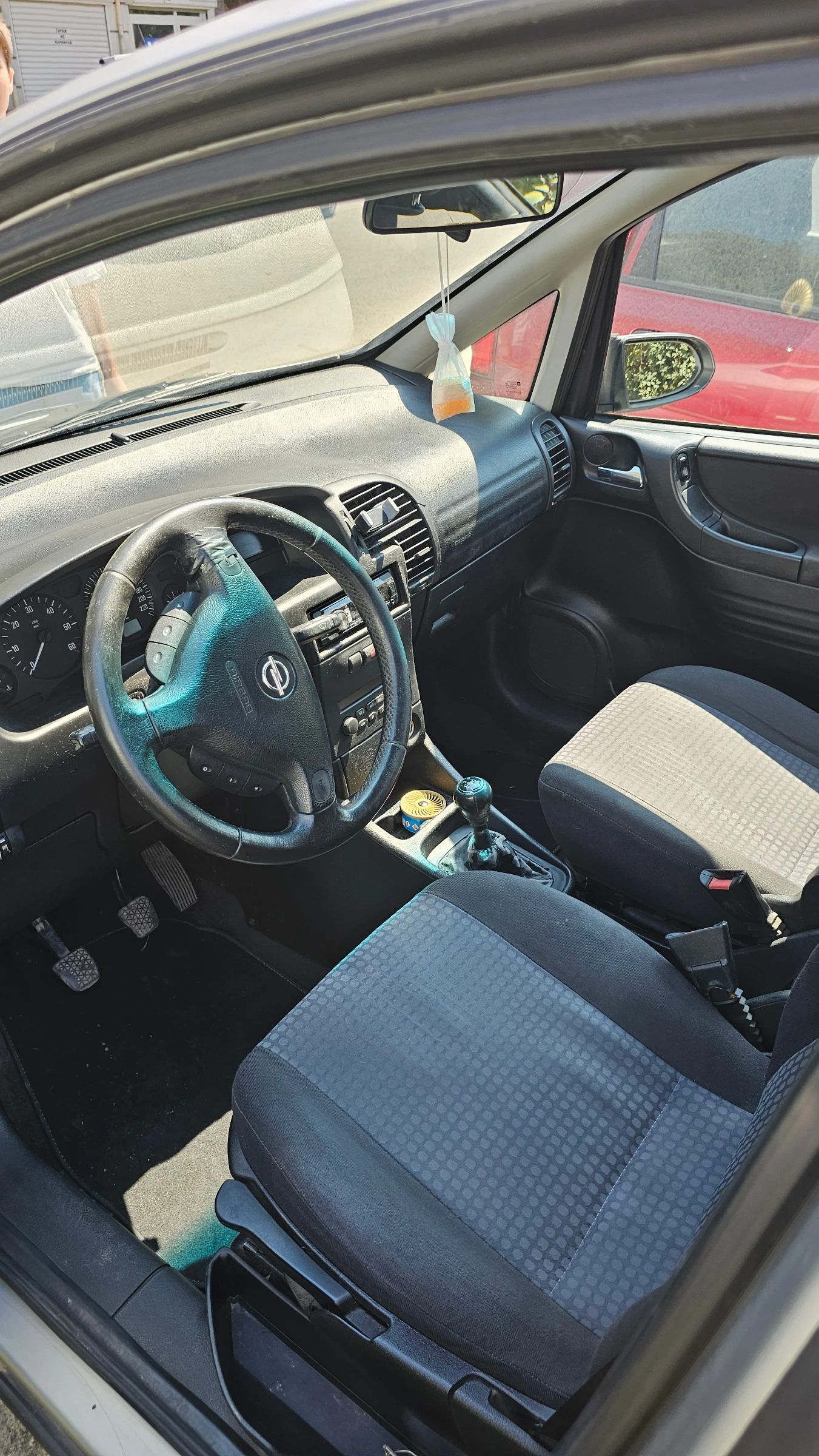 Opel Zafira, снимка 14 - Автомобили и джипове - 55786150