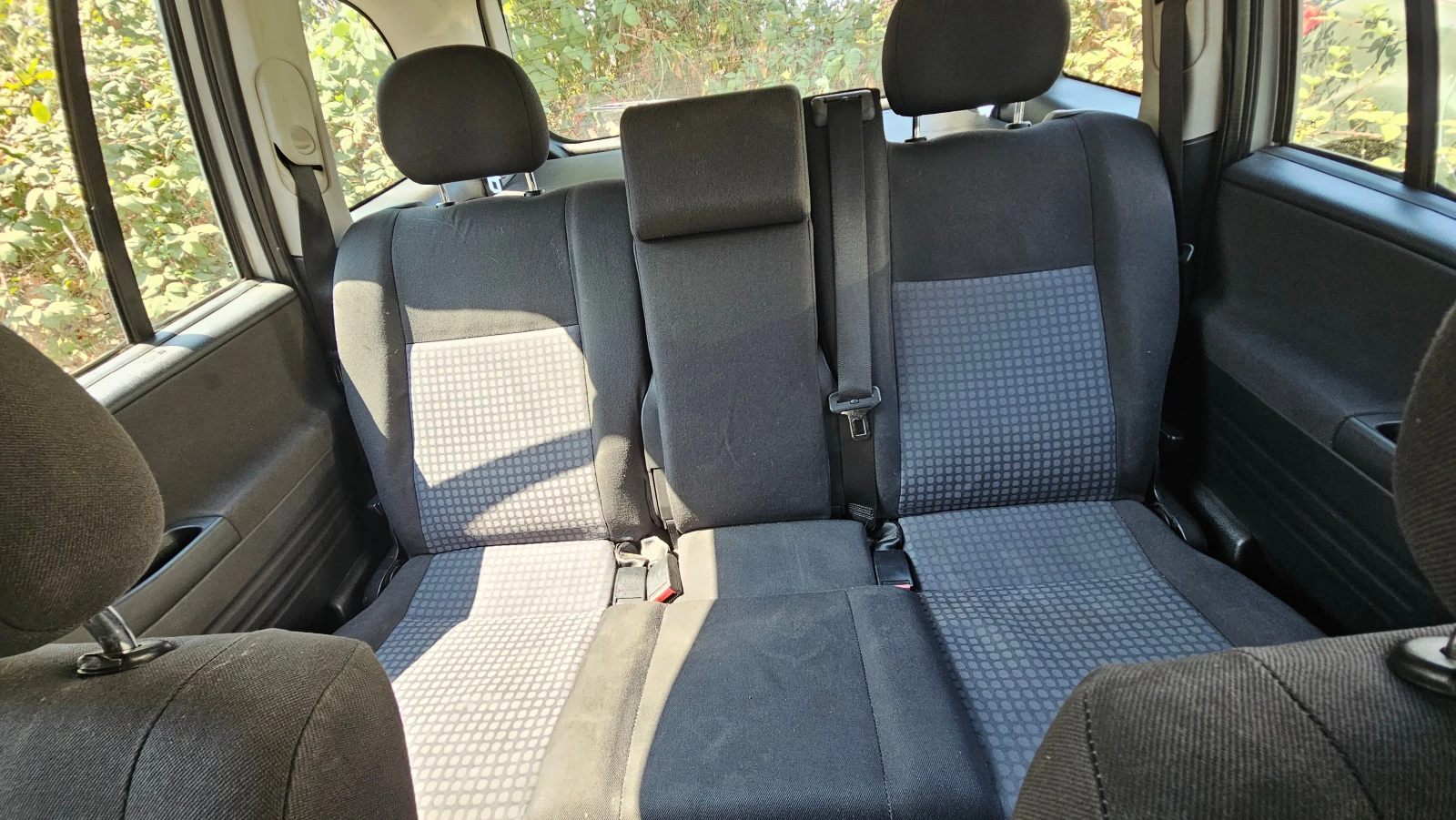 Opel Zafira, снимка 15 - Автомобили и джипове - 55786150