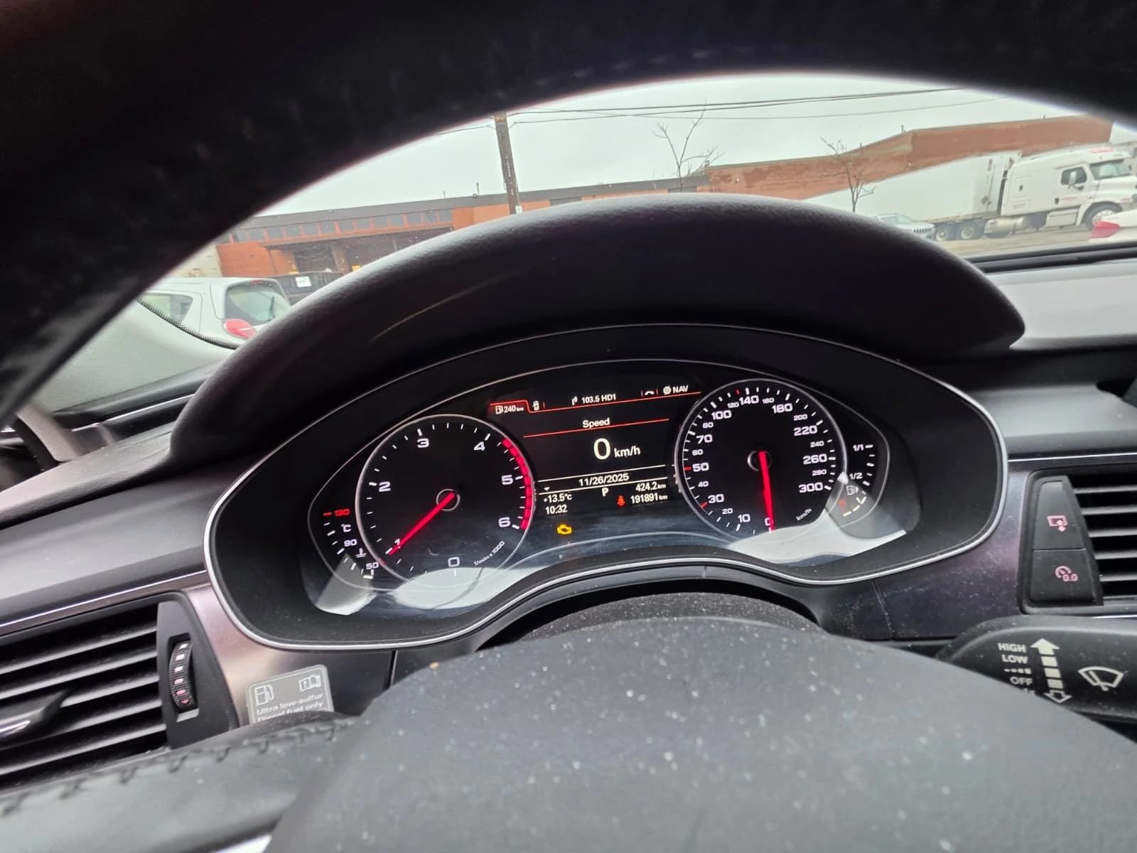 Audi A6 3.0L TDI Technik / 360 / BOSE / CARFAX / Автокреди, снимка 8 - Автомобили и джипове - 55967354